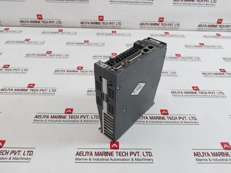 Inovance Is620Ns2R8I-mc705 Servo Drive 1Ph Ac 200-240V 4.0A 50/60 Hz