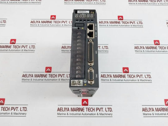 Inovance Is620Ns2R8I-mc705 Servo Drive 3Ph Ac 0-240V 2.8A 0-400 Hz 400W 220V