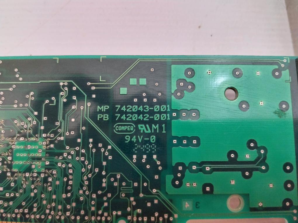 Intel 717041-005 Network Card E139761