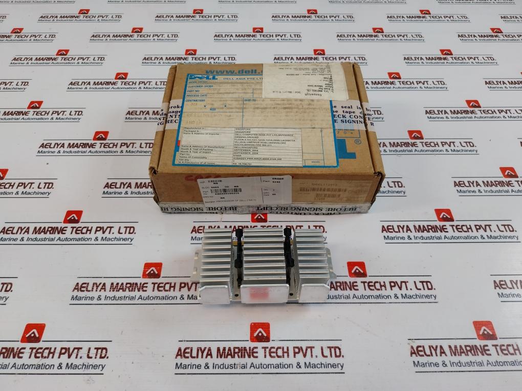 Intel Pentium III 450/512/100/2.0V S1 Processor Unit CACC06100316/ 6785R