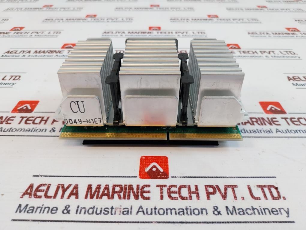 Intel Pentium III 450/512/100/2.0V S1 Processor Unit CACC06100316/ 6785R