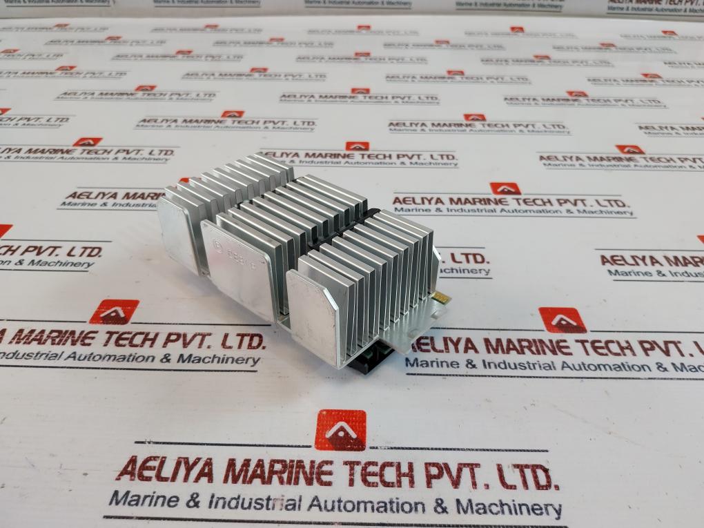 Intel Pentium III 450/512/100/2.0V S1 Processor Unit CACC06100316/ 6785R