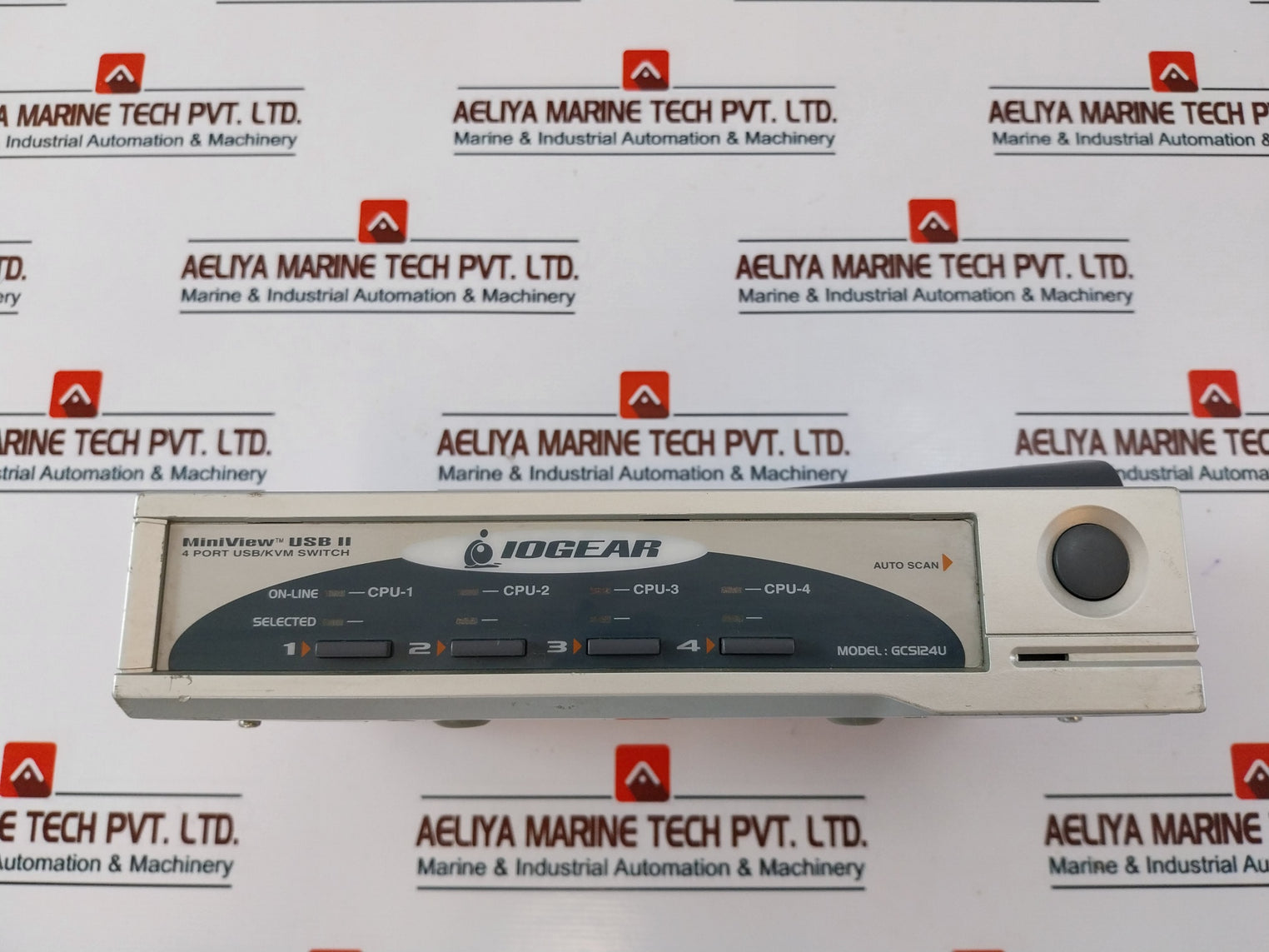 Iogear Gcs124U 4-port Mini View Ii Usb Kvm Switch