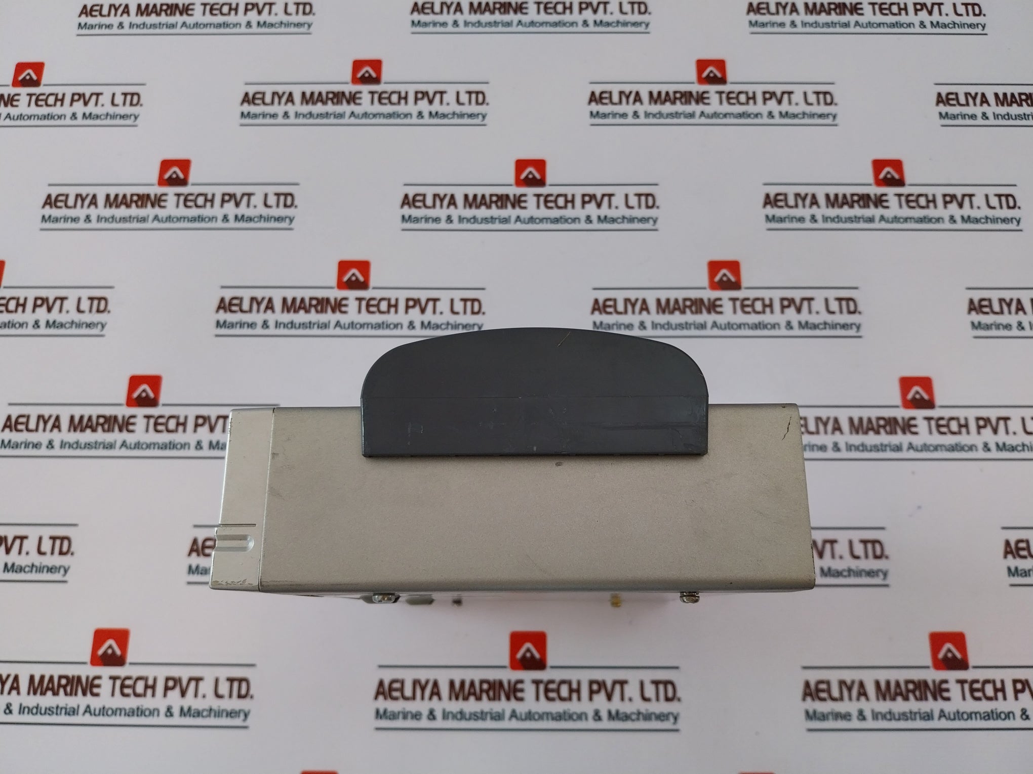 Iogear Gcs124U 4-port Mini View Ii Usb Kvm Switch