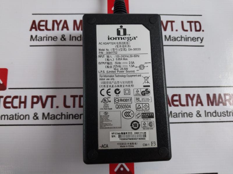 Iomega Da-30C03 Ac Power Supply Adapter 100-240Vac, 50-60Hz Max 25.5W, 30941702