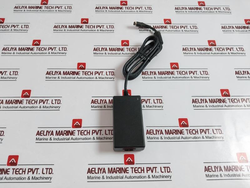 Iomega Da-30C03 Ac Power Supply Adapter 100-240Vac, 50-60Hz Max 25.5W, 30941702