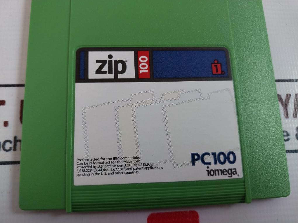 Iomega Pc100 100Mb Zip Disk Drive 