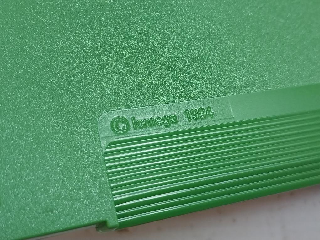 Iomega Pc100 100Mb Zip Disk Drive 