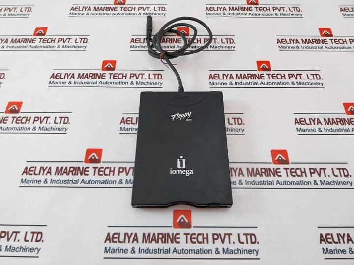 Iomega Yd-8U10 Usb Connection Floppy Drive 31062402