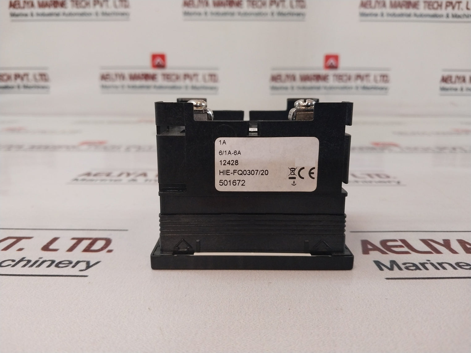 Iskra Fq0307 Analog Ammeter 0-6 A 300V Max