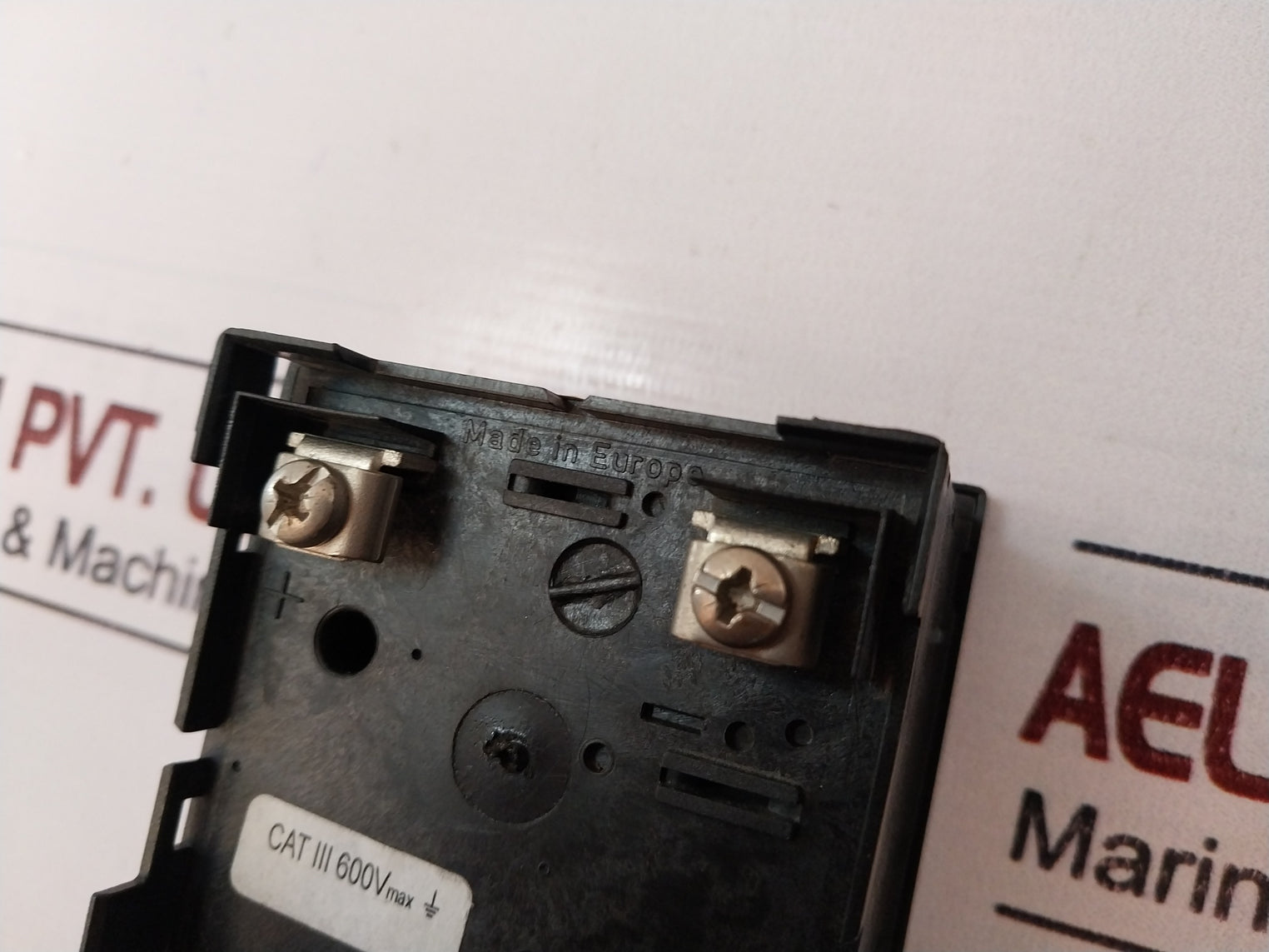 Iskra Fq0307 Analogue Ammeter 200/5A 0-200/400A