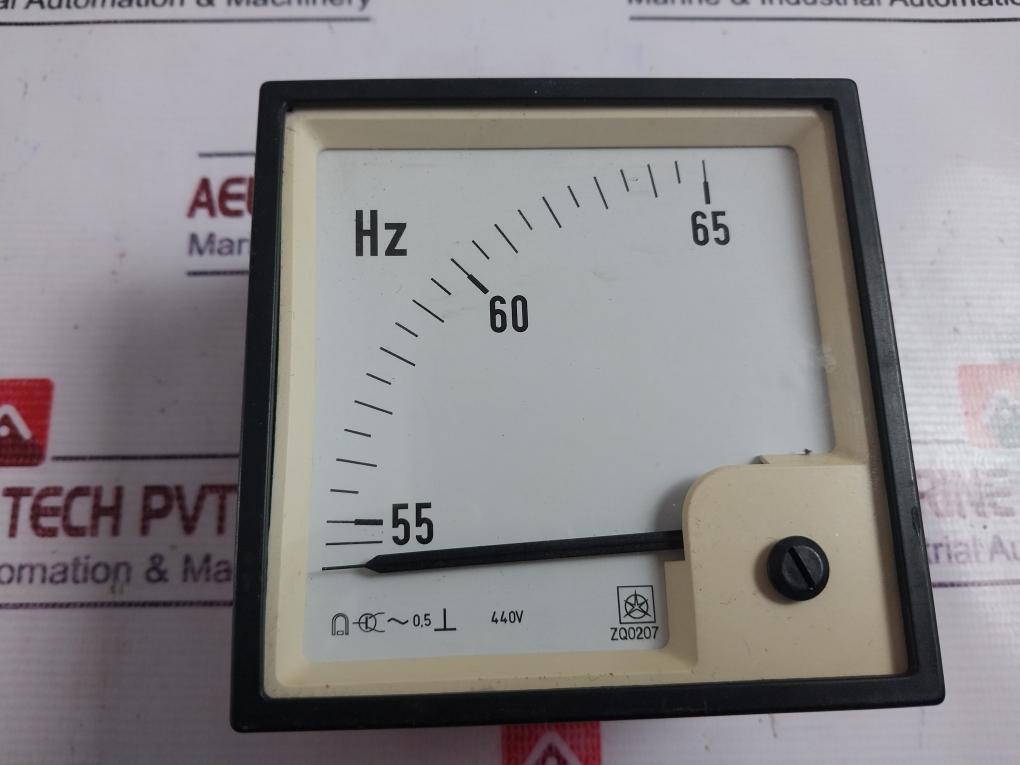 Iskra Zq0207 55-65 Hz Frequency Meter