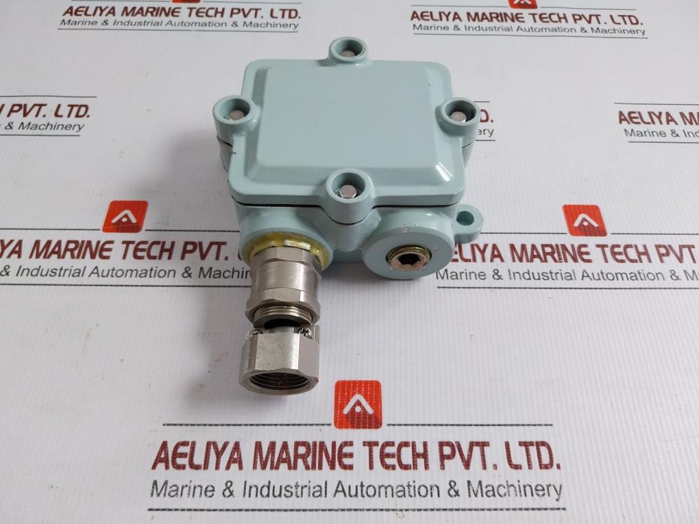 Ito-Denki-Terminal-Junction-Box-522-D2G4-208903-1