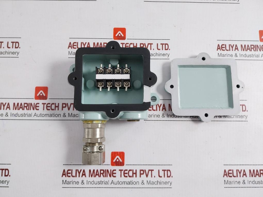 Ito-Denki-Terminal-Junction-Box-522-D2G4-208903-10