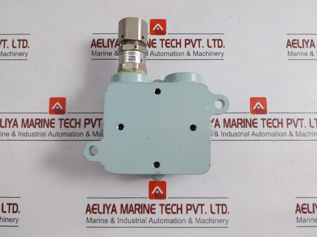Ito-Denki-Terminal-Junction-Box-522-D2G4-208903-3