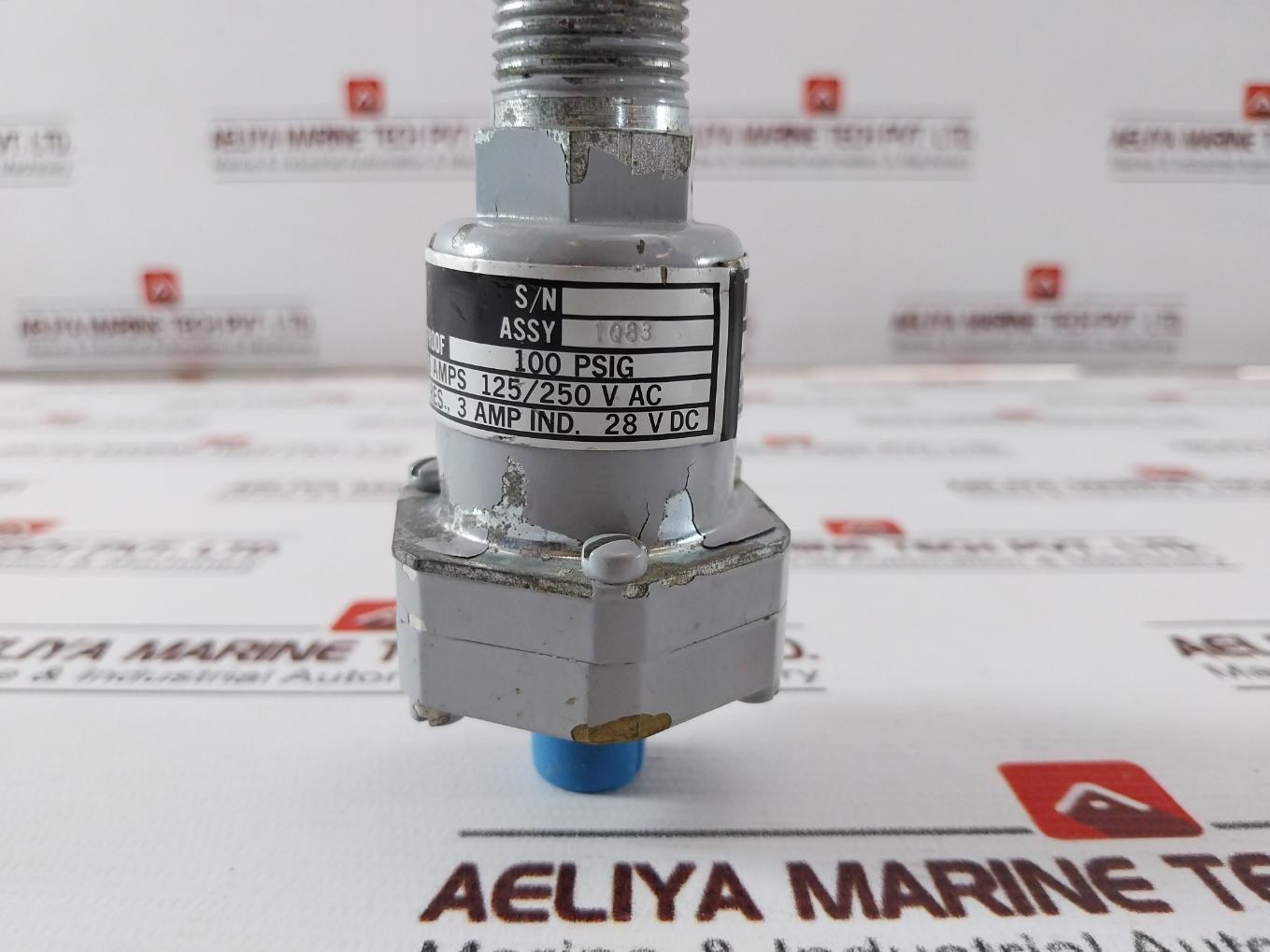 Itt Neo-dyn 115P2S2304 Pressure Switch 125/250 Vac 100Psig