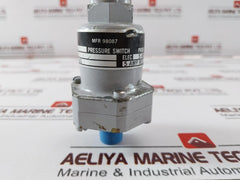 Itt Neo-dyn 115P2S2304 Pressure Switch 125/250 Vac 100Psig