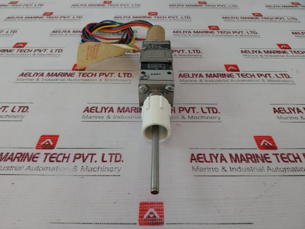 Itt Neo-dyn 132T4Hcc6 Adjustable Temperature Switch 115 To 230?F