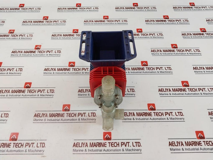 Iwaki Ezb20d1-vc Metering Pump 1.5 Gph 60 Psi