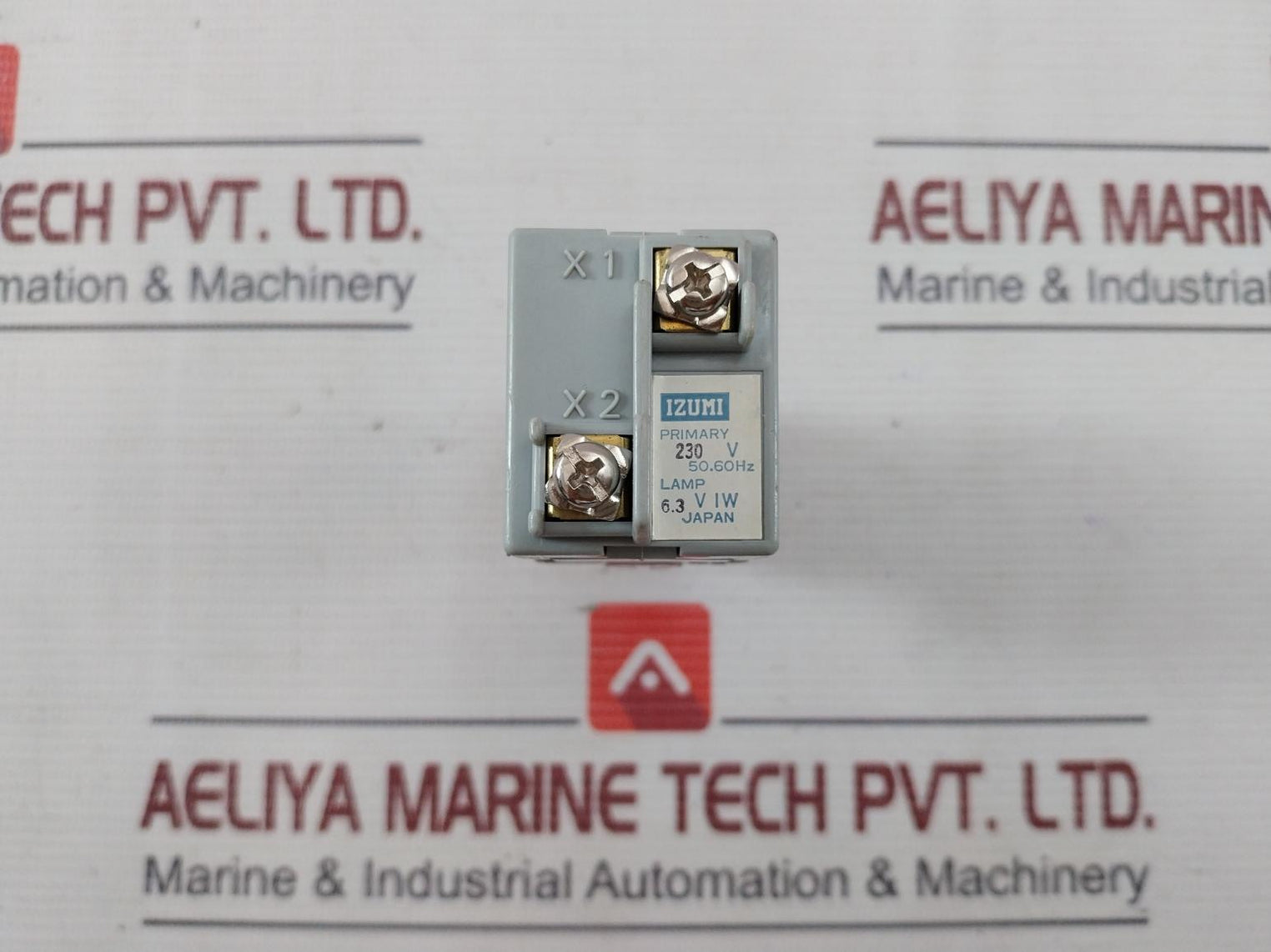 Izumi Apw Pushbutton Switch Control Unit 230V 50.60Hz 6.3V 1W