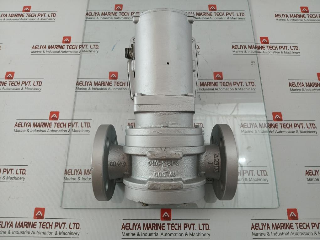 J5040 Flowmeter -15/120˚C 10K Bar Vaf Instruments