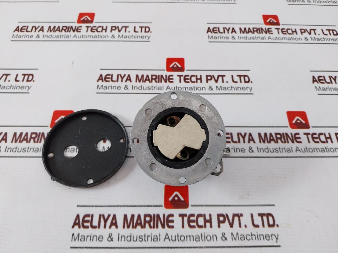 Jainson Clad Socket 250V 20A