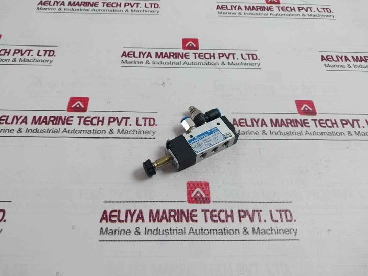 Janatics Ds254Sr60 Single Solenoid Pilot Operated Valve With Spring Return