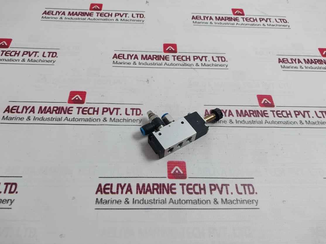 Janatics Ds254Sr60 Single Solenoid Pilot Operated Valve With Spring Return