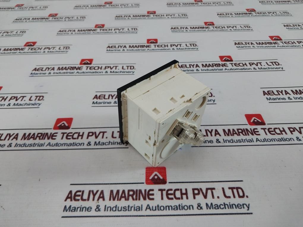 Janssen 0-150V Analog Panel Volt Meter