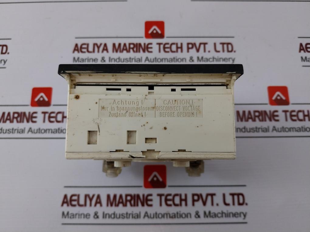 Janssen Frequency Meter 55-60-65HZ 440V