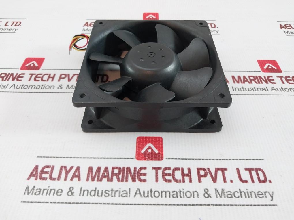 Japan Servo Dc24V 0.32A 7W Dc Brushless Cooling Fan Cndc24B4Sq