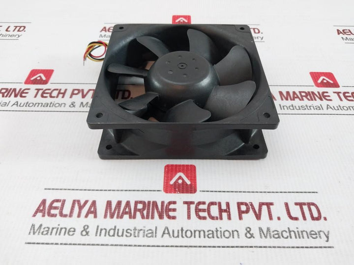 Japan Servo Dc24V 0.32A 7W Dc Brushless Cooling Fan Cndc24B4Sq