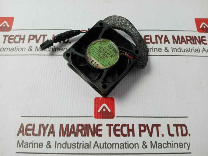 Japan Servo Tudc24B4 Dc Brushless Fan