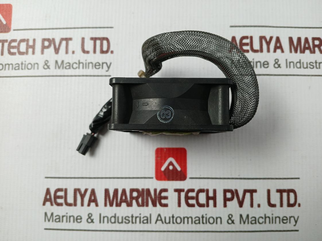 Japan Servo Tudc24B4 Dc Brushless Fan