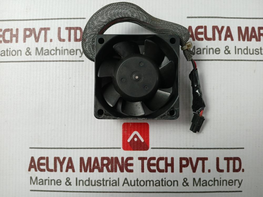 Japan Servo Tudc24B4 Dc Brushless Fan