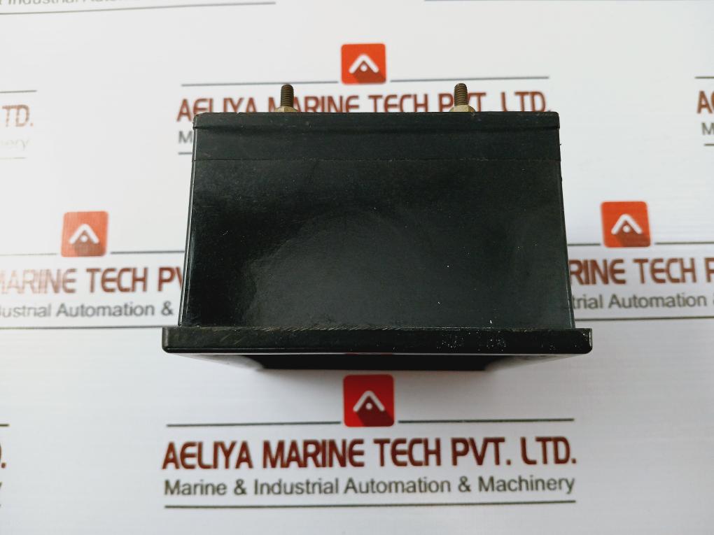 JE 18.08 Analog Panel Meter 0-10 BAR M792 DE G009