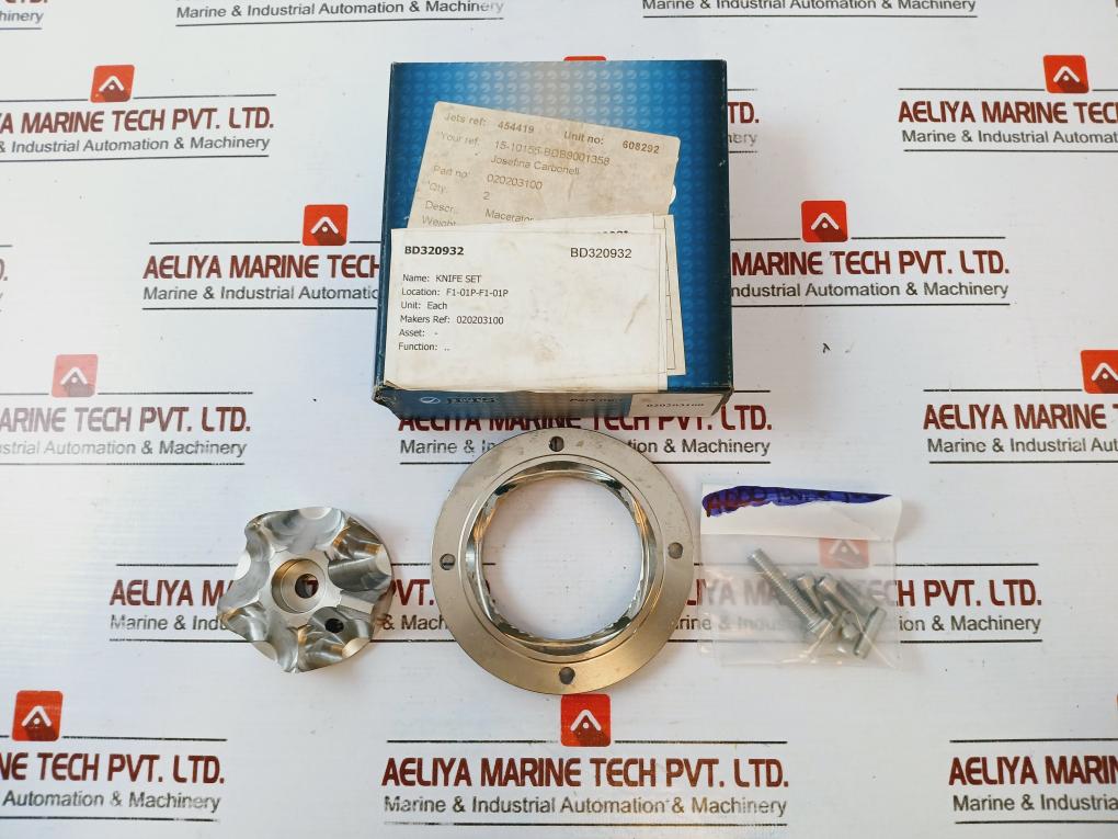 Jets 020203100 Knife Set for Macerator