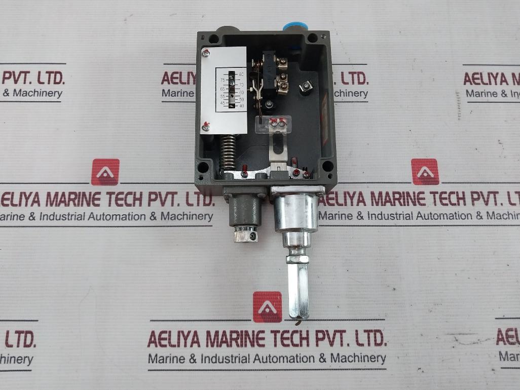 Jiangsu Yuanwang Wtzk-50-c Temperature Controller Ac 380V 3A