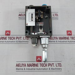 Jiangsu Yuanwang Wtzk-50-c Temperature Controller Ac 380V 3A