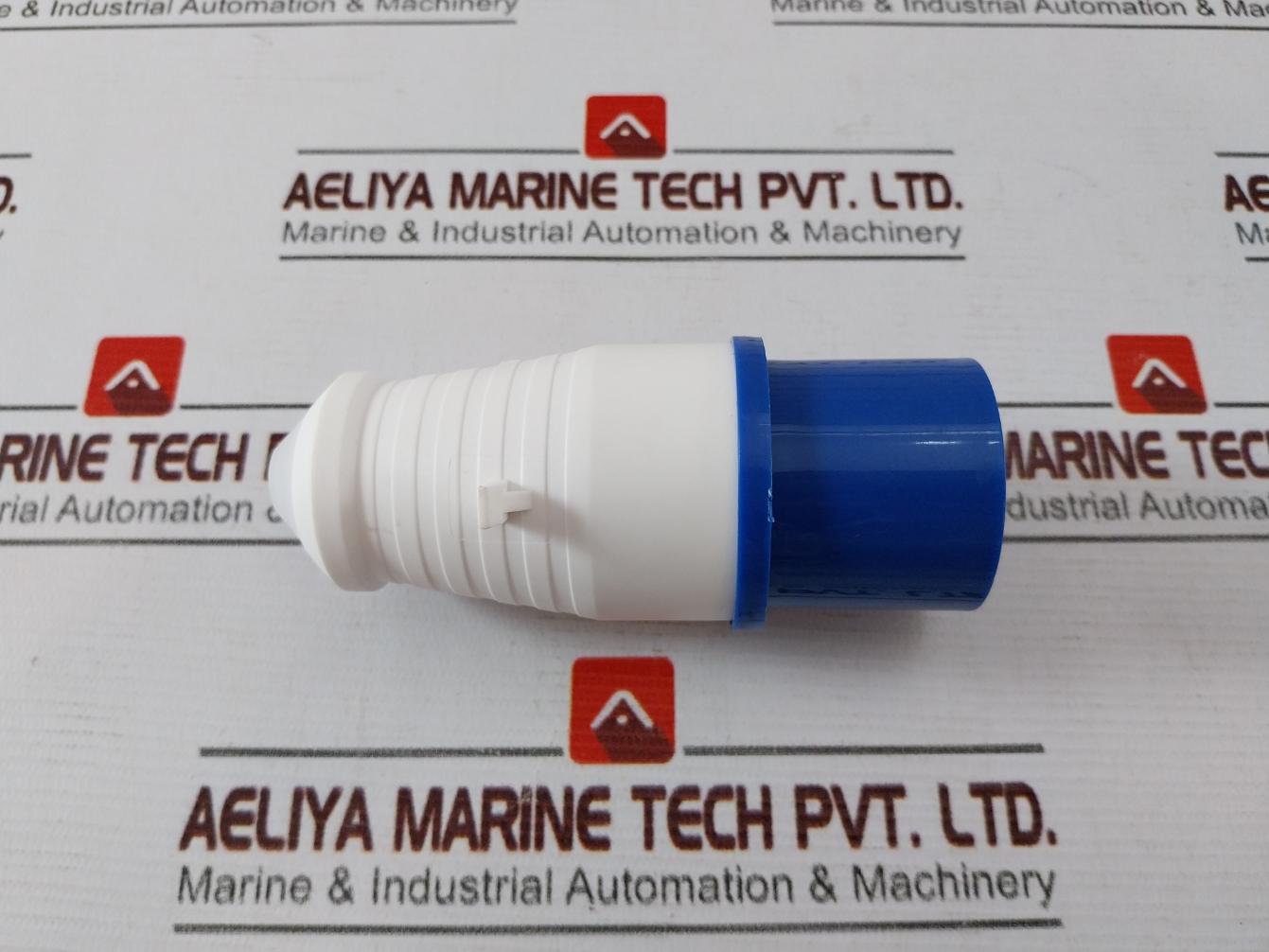 Jigo Jg-013 Weather Proof Plug Ip44, 16A-6H/220-250 V