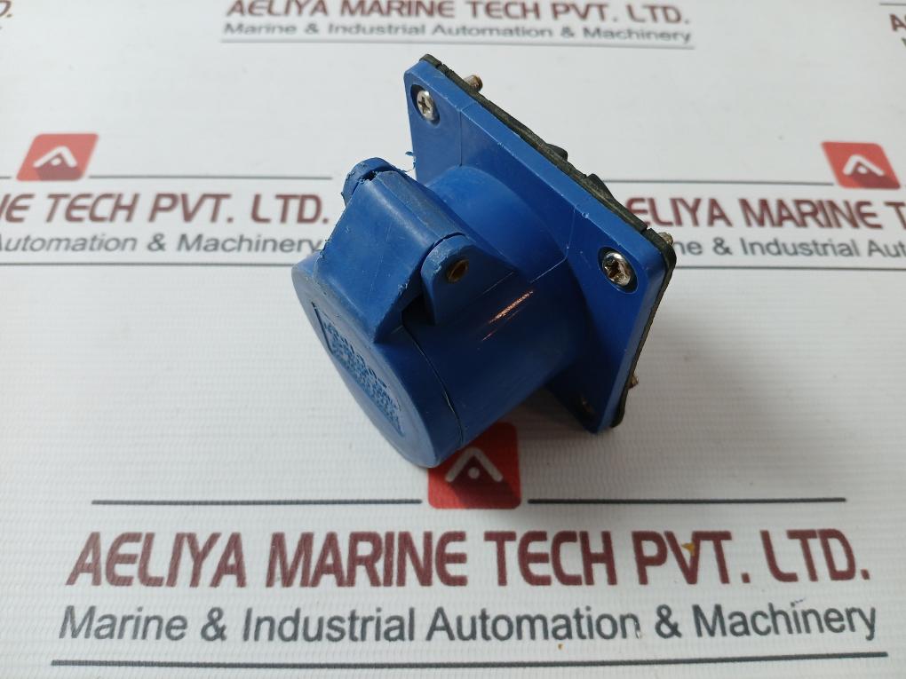 Jigo Jg-113 Industrial Wall Socket 16A-6H/220-250V- Ip44 50-60 Hz