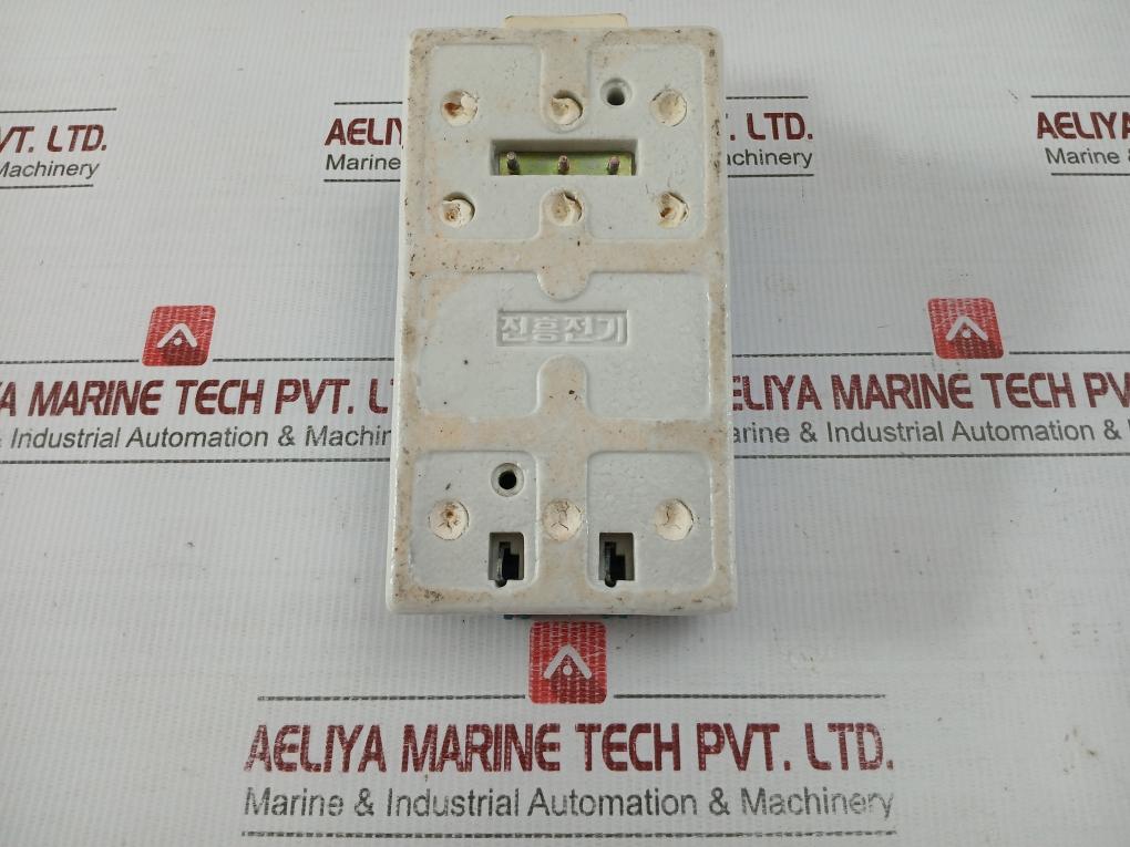 Jinheung-Electric-60A-250V-Ksc8311-Double-Throw-Disconnector-Switch-4343-6