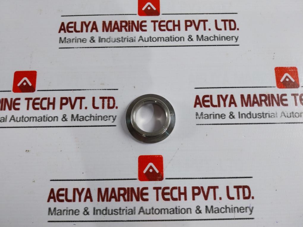 Johnson 1100 Distance Sleeve 761.02.10.100