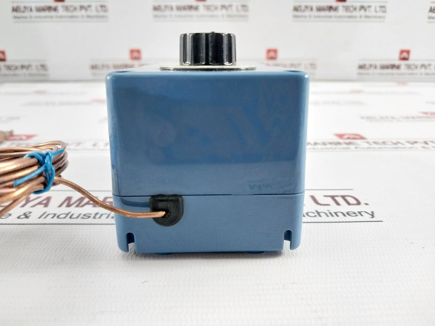 Johnson Controls A25/A28 Thermostat Temperature Controller