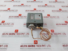 Johnson Controls P70Ca-1 Pressure Controller 125Va, 120/600Vac 57.5Va, 120/300Vdc