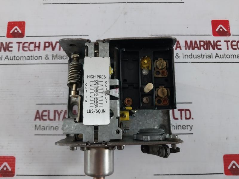 Johnson Controls P70Da-1 High Pressure Control 50-500 Psig Blk46A-600