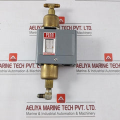 Johnson Controls P74Ba-10 Differential Pressure Control Switch 120-600 Vac