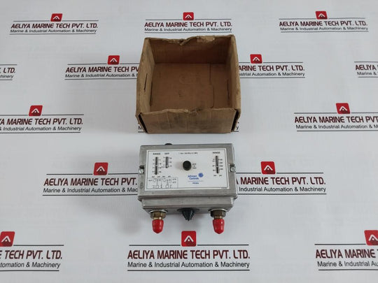 Johnson Controls P78Mcb-9300 Dual Pressure Control Switch 100-400 Psi Plt057N030