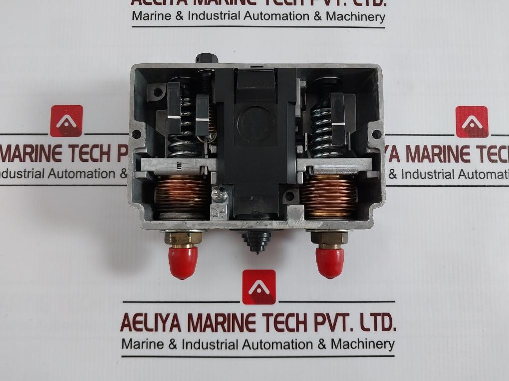Johnson Controls P78Mcb-9300 Dual Pressure Control Switch 100-400 Psi Plt057N030