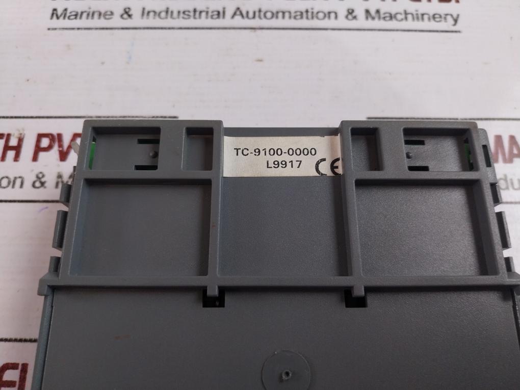 Johnson Controls Tc-9100-0000 Universal Controller Unit, L9917